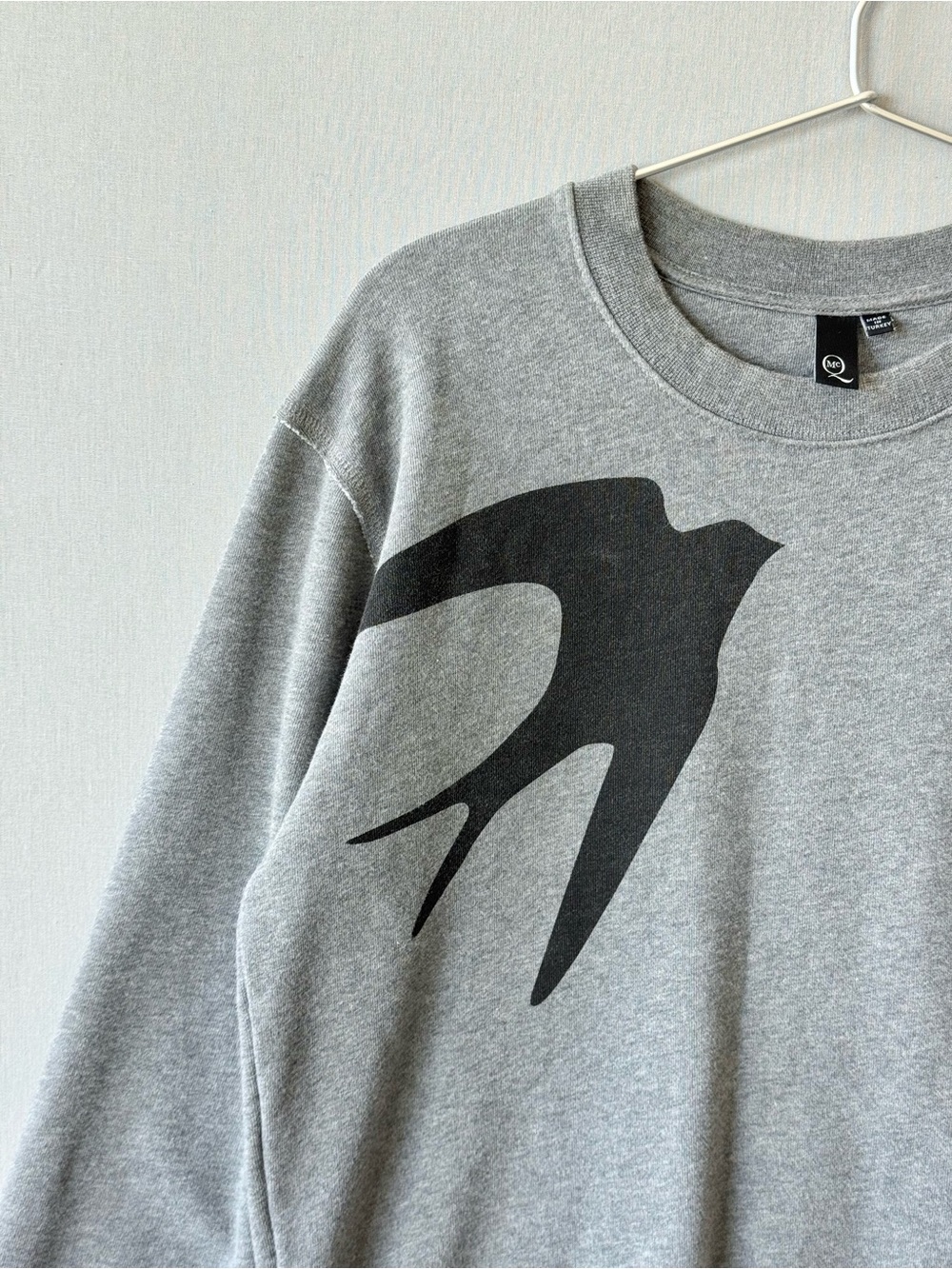 McQ by Alexander McQueen Grey Sweatshirt with Black Swallow Motif - Oversized XS - Picture 4 of 7